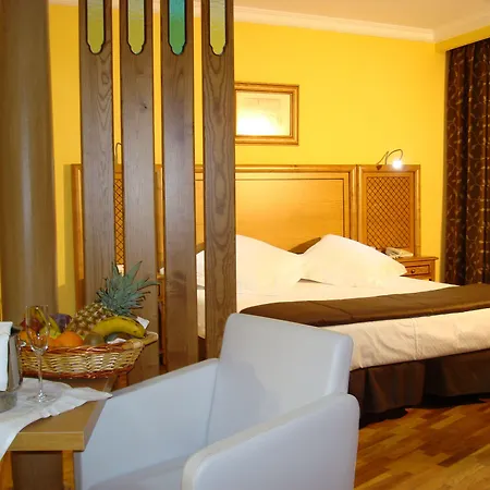 Hotel Exe Doña Carlota 4*