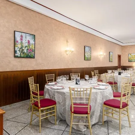 Exe Doña Carlota Hotel 4*